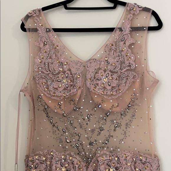 Royal Dream Women’s Wedding and Prom Dress - Picture 6 of 8